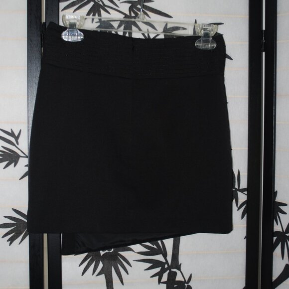 ๐ Elevate Your Wardrobe with a Classic Black bebe Mini Skirt! ๐ - Picture 10 of 10